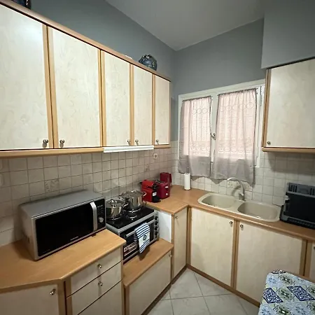 Cozy Near The Center And Beaches Apartment *
